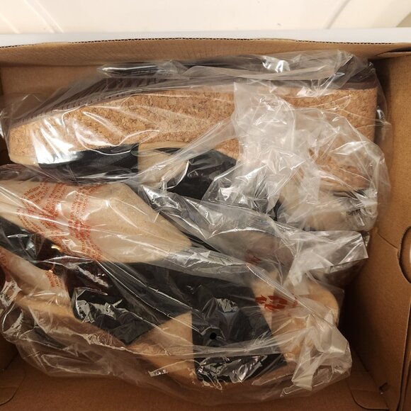 Clarks Annnadel Eirwyn Black Nubuck Wedge sandals. NIB. Size 12 Wide - Picture 8 of 9